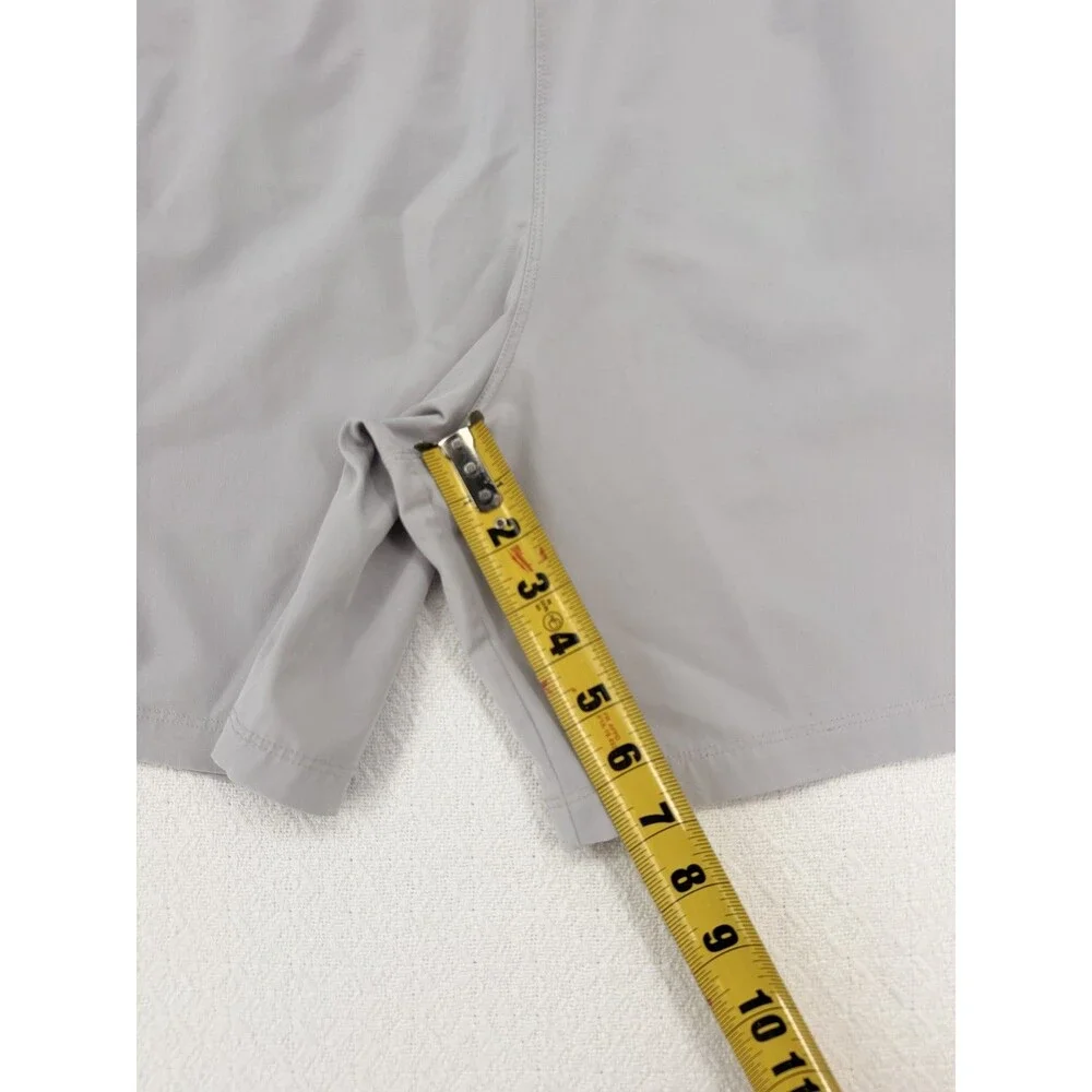 Fabletics Mens L Gray‎ Athletic Performance Shorts Pockets Perforated Waistband